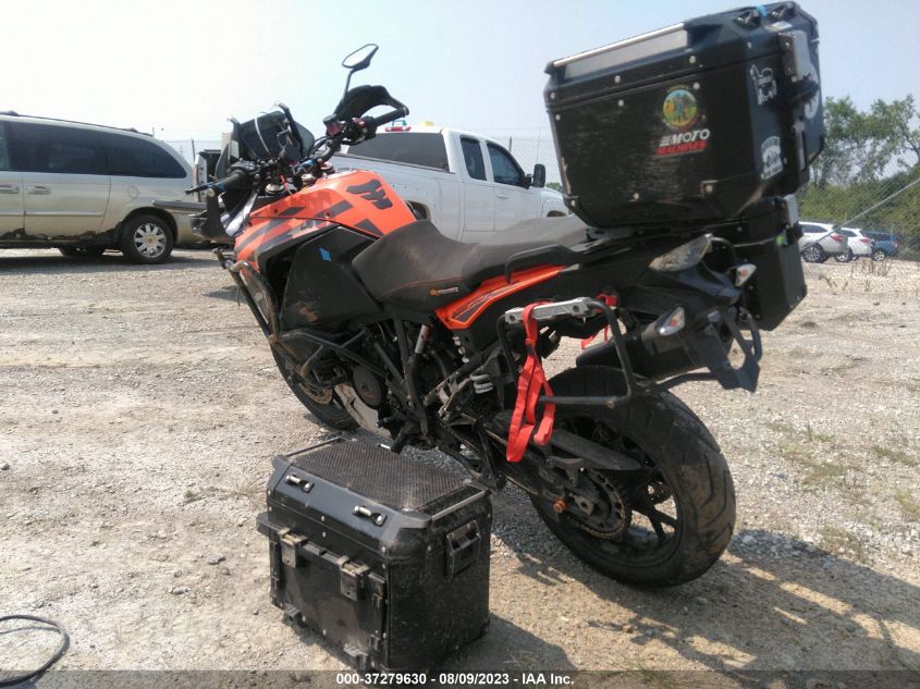 2019 KTM 1290 SUPER ADVENTURE S VBKV79405KM915601