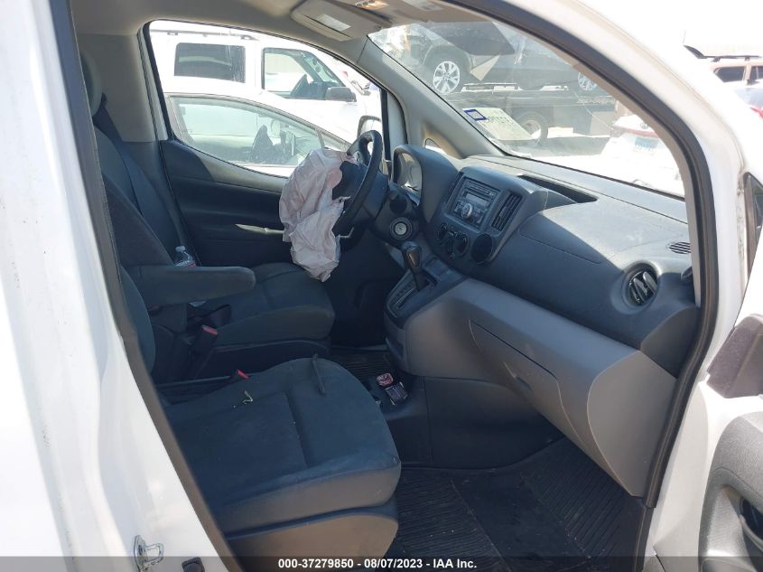 2015 NISSAN NV200 S - 3N6CM0KN1FK709772