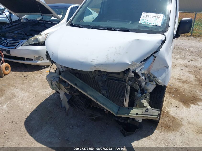 2015 NISSAN NV200 S - 3N6CM0KN1FK709772