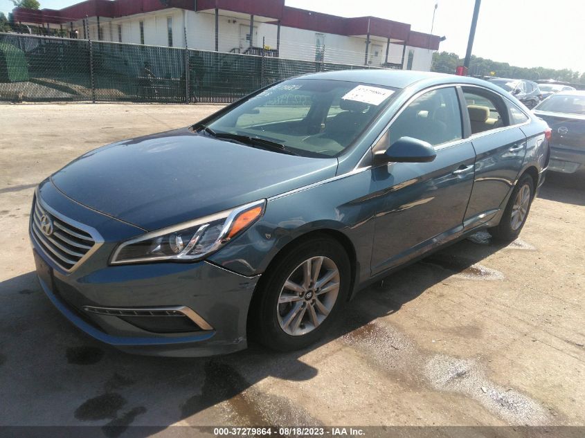 2015 HYUNDAI SONATA 2.4L SE - 5NPE24AF0FH211284