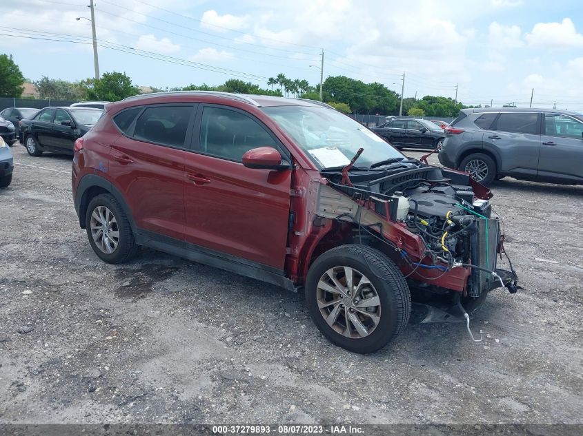 KM8J33A4XLU157932 Hyundai Tucson VALUE