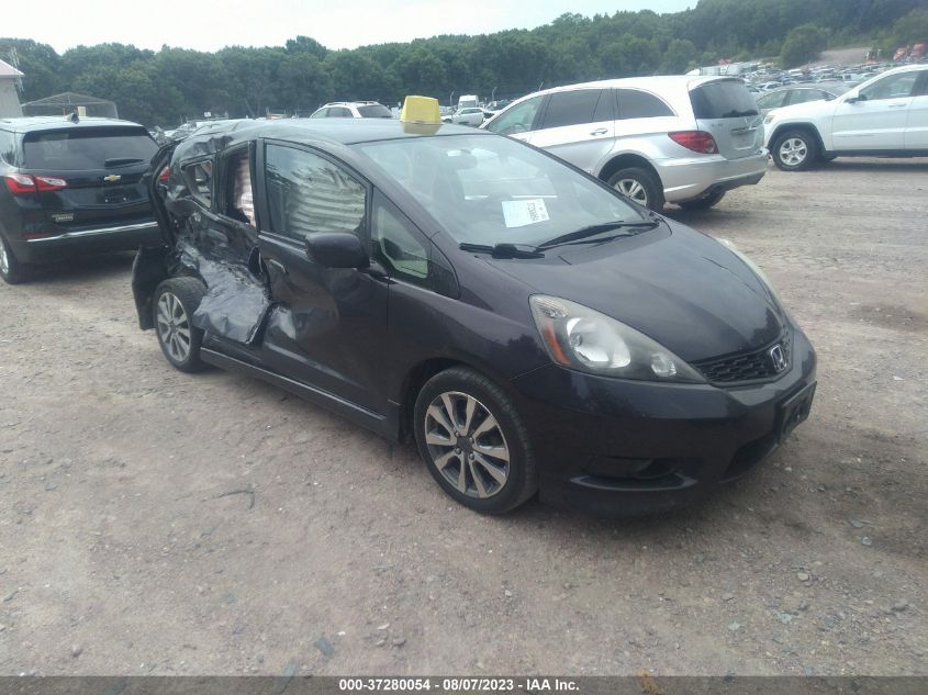 2013 HONDA FIT SPORT - JHMGE8H5XDC029183