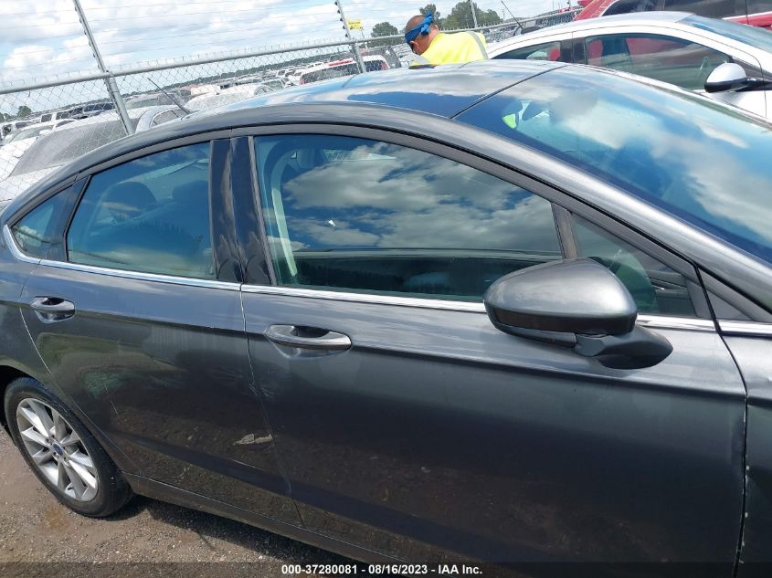 2017 FORD FUSION SE - 3FA6P0H73HR182088