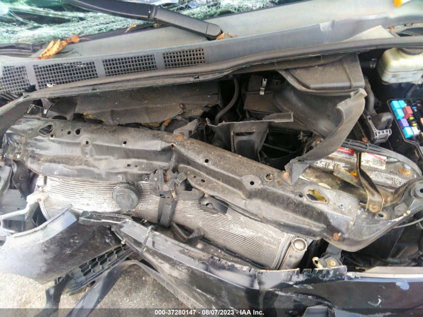 2015 TOYOTA SIENNA LE - 5TDKK3DC8FS596084