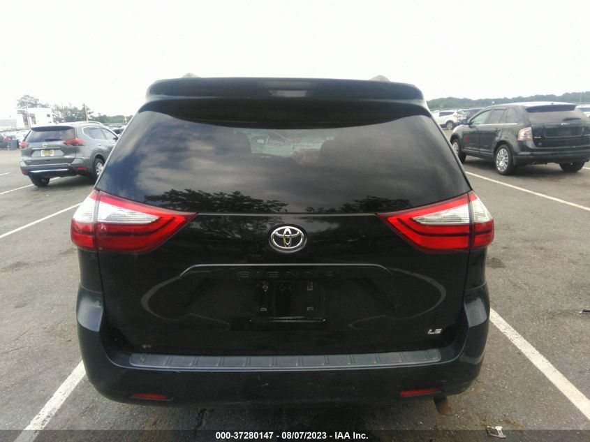 2015 TOYOTA SIENNA LE - 5TDKK3DC8FS596084