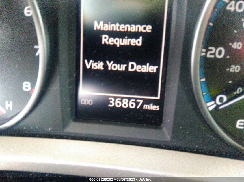 2018 TOYOTA RAV4 LE - 2T3BFREV9JW845765