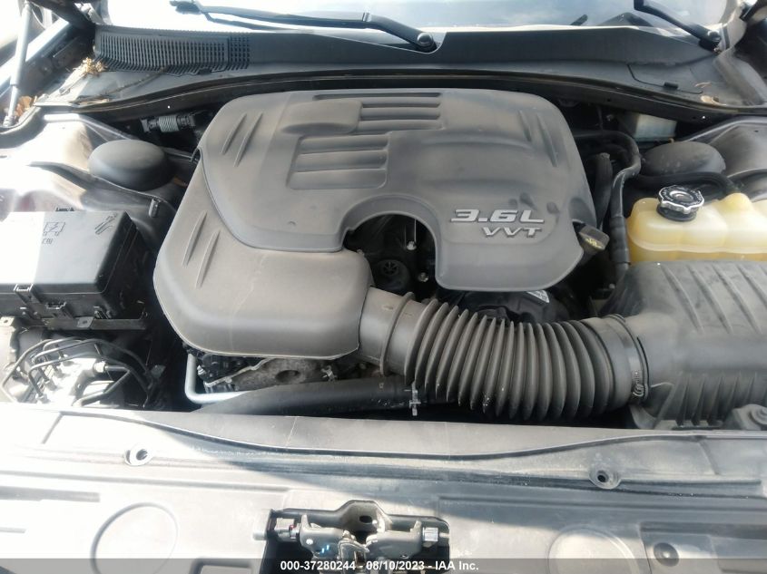 2017 CHRYSLER 300 S - 2C3CCAGGXHH631010