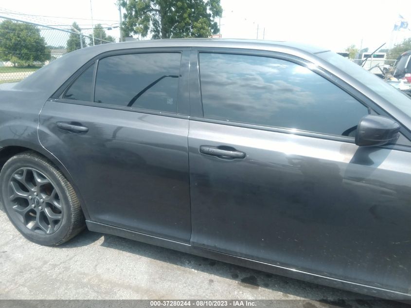 2017 CHRYSLER 300 S - 2C3CCAGGXHH631010
