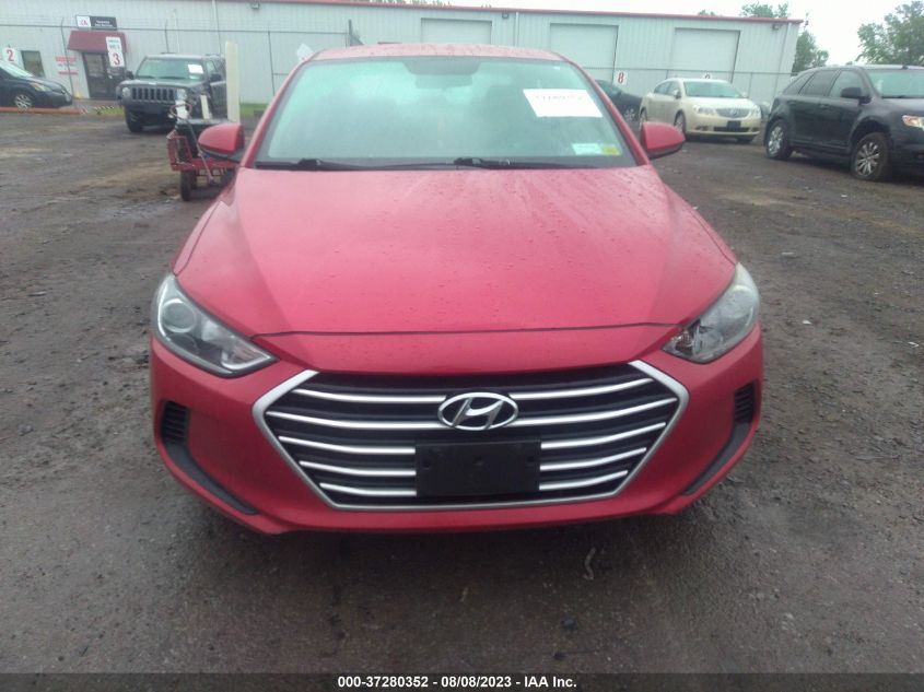 2017 HYUNDAI ELANTRA SE - 5NPD84LF4HH121324