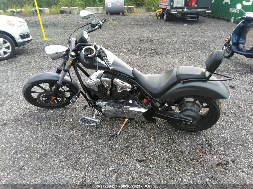 2017 HONDA VT1300 CX JH2SC6123HK200557