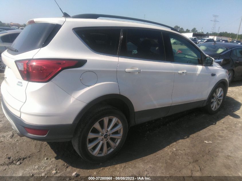 1FMCU0HD8KUB74561 2019 FORD ESCAPE, photo no. 13