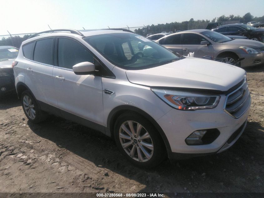 1FMCU0HD8KUB74561 2019 FORD ESCAPE, photo no. 1