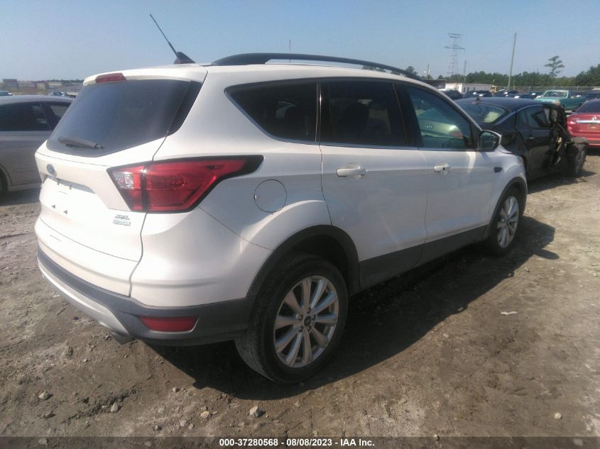 1FMCU0HD8KUB74561 2019 FORD ESCAPE, photo no. 4