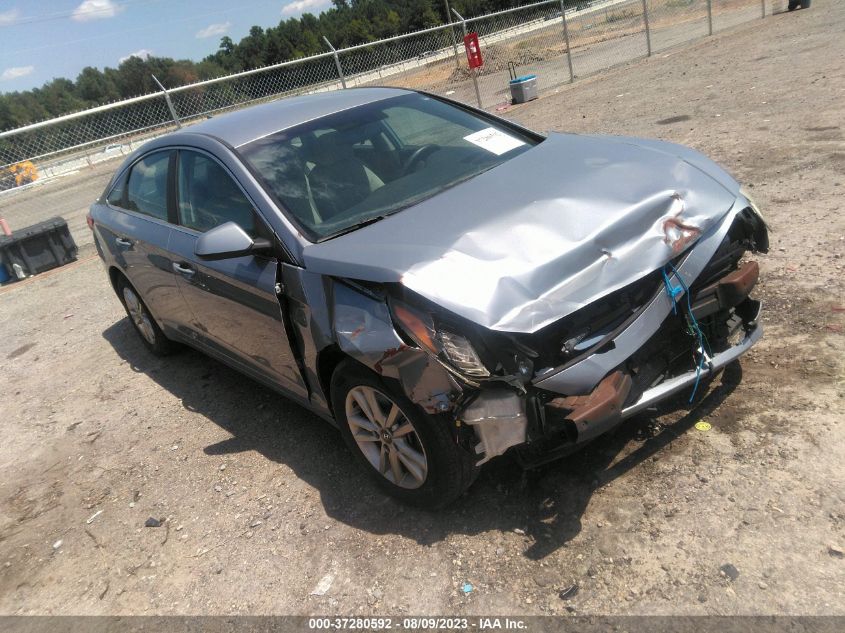 2016 HYUNDAI SONATA 2.4L SE - 5NPE24AF7GH273721