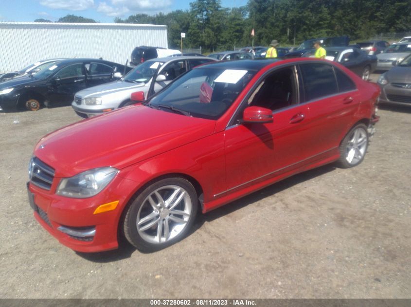 2014 MERCEDES-BENZ C-CLASS C 300 LUXURY - WDDGF8ABXEA939689