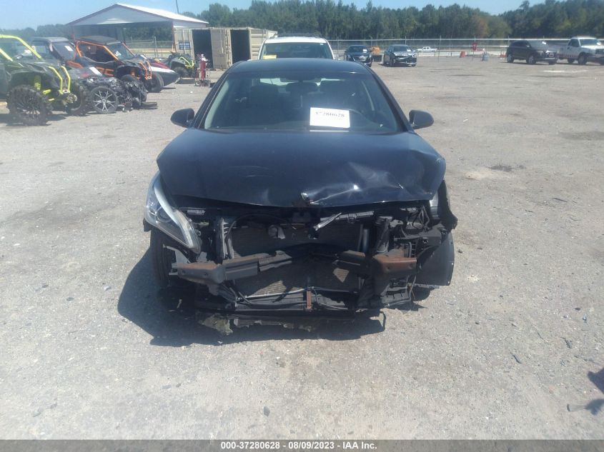 2016 HYUNDAI SONATA 2.4L SE - 5NPE24AF5GH310748