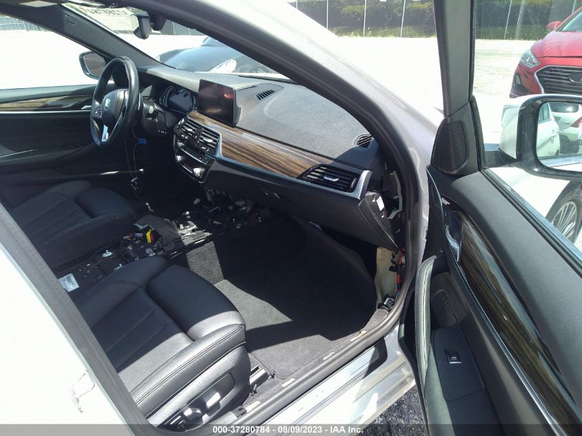 2019 BMW 5 SERIES 530I - WBAJA5C5XKWW38078