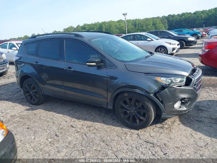 2017 FORD ESCAPE TITANIUM - 1FMCU0JD2HUD49230