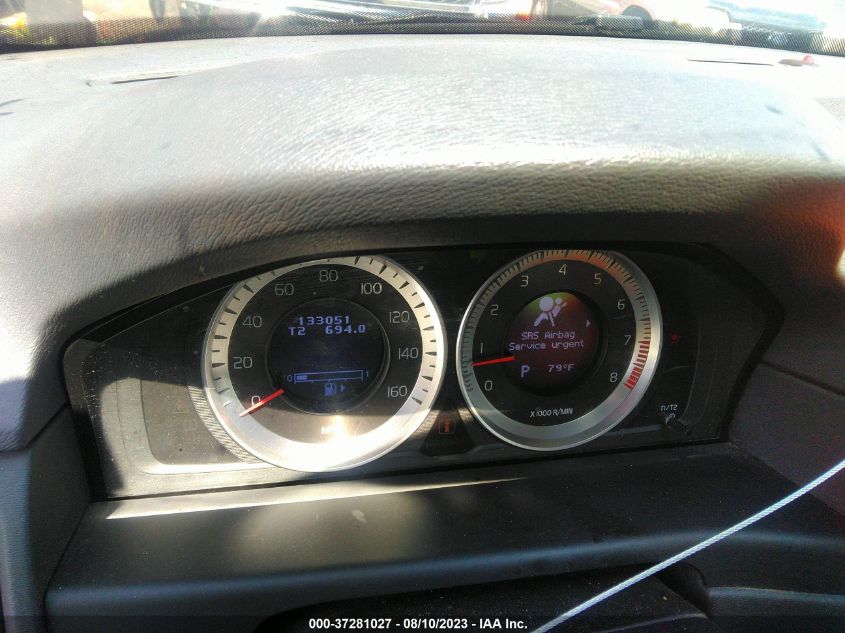2013 VOLVO XC70 T6 - YV4902BZ3D1148705