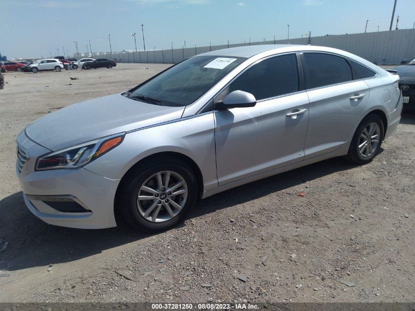 2015 HYUNDAI SONATA 2.4L SE - 5NPE24AFXFH183235