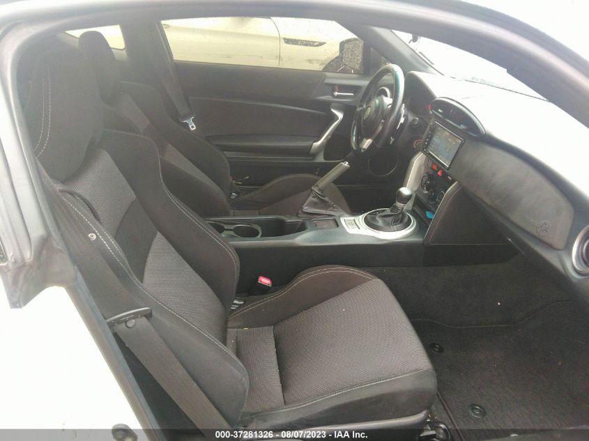 2017 TOYOTA 86 JF1ZNAA12H8711384