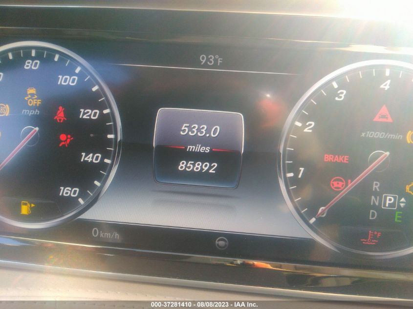 2015 MERCEDES-BENZ S-CLASS S 550 - WDDUG8CBXFA194487