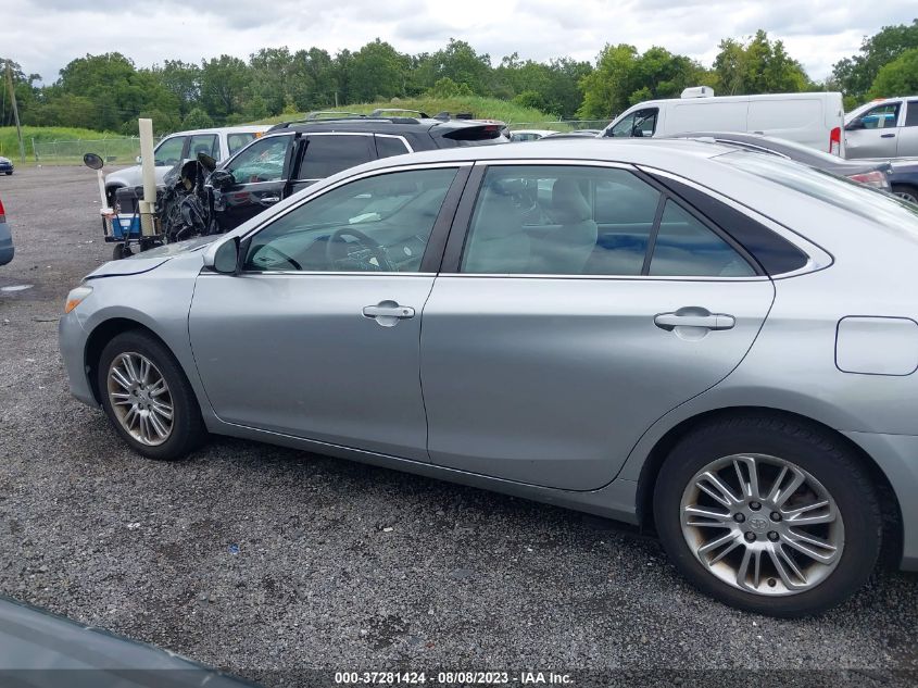 2020 TOYOTA CAMRY SE - 4T1G11AK9LU336417