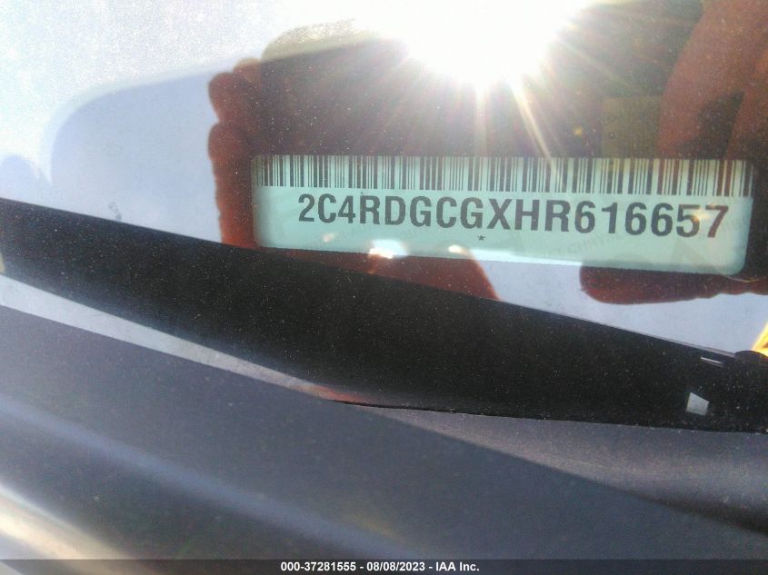2017 DODGE GRAND CARAVAN SXT - 2C4RDGCGXHR616657