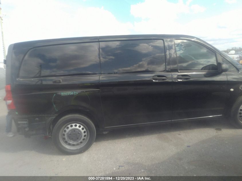 2016 MERCEDES-BENZ METRIS WD3PG2EA7G3119528