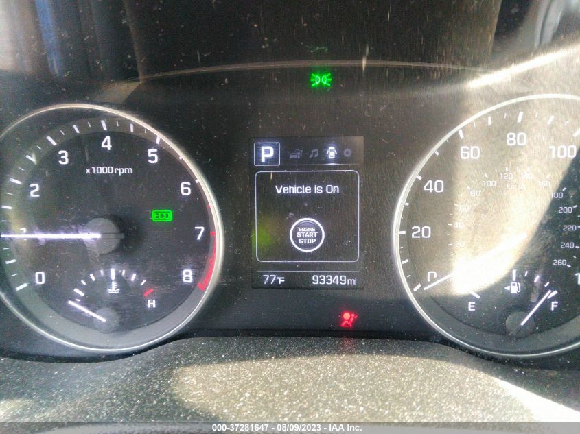 2017 HYUNDAI ELANTRA LIMITED - 5NPD84LF9HH031750