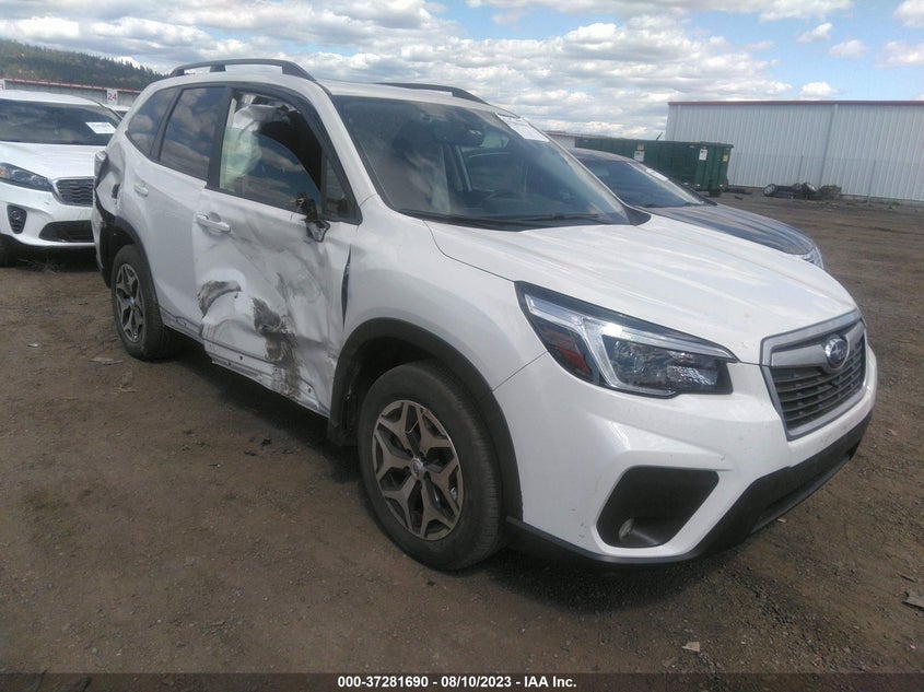 VIN JF2SKAJC4MH559819 2021 SUBARU FORESTER PREMIUM
