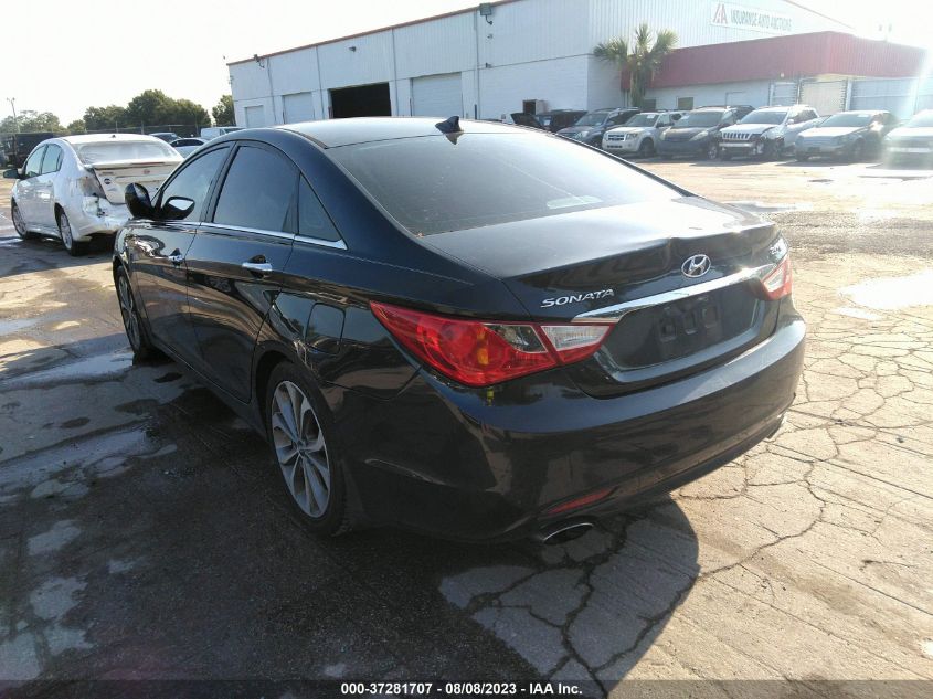 2013 HYUNDAI SONATA SE - 5NPEC4AB4DH756573