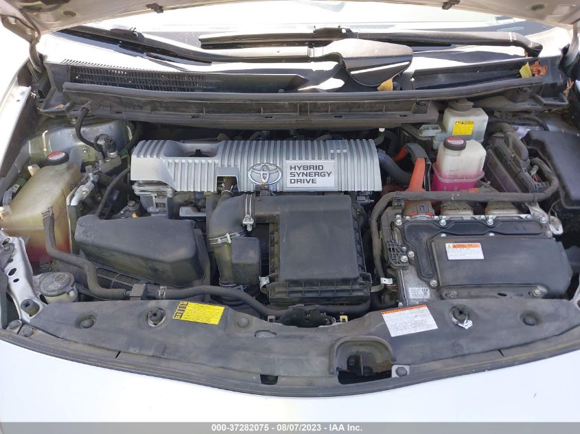 2015 TOYOTA PRIUS FOUR - JTDKN3DU6F0447482