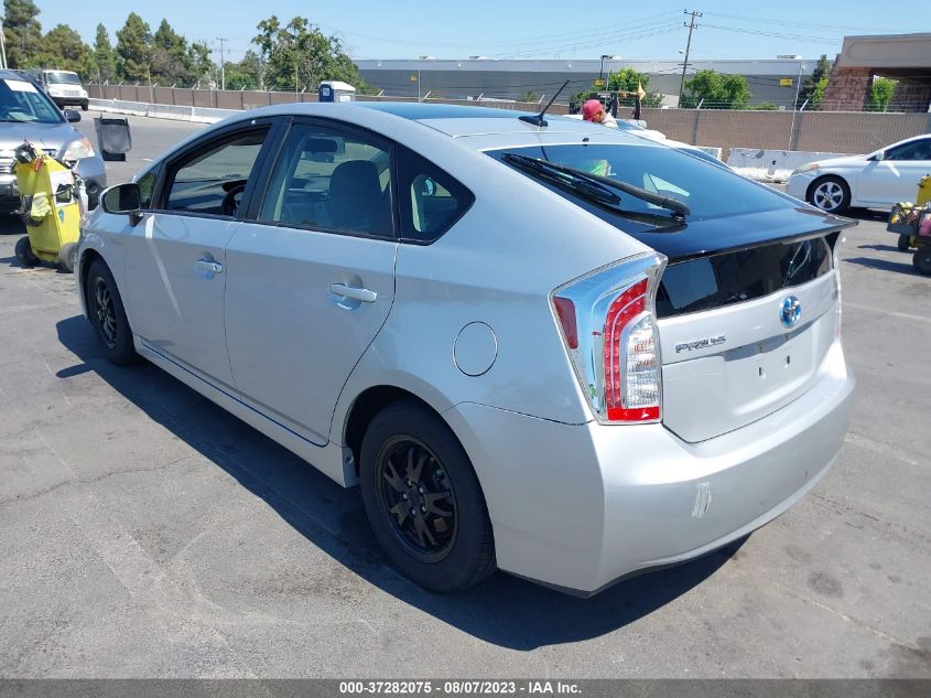 2015 TOYOTA PRIUS FOUR - JTDKN3DU6F0447482
