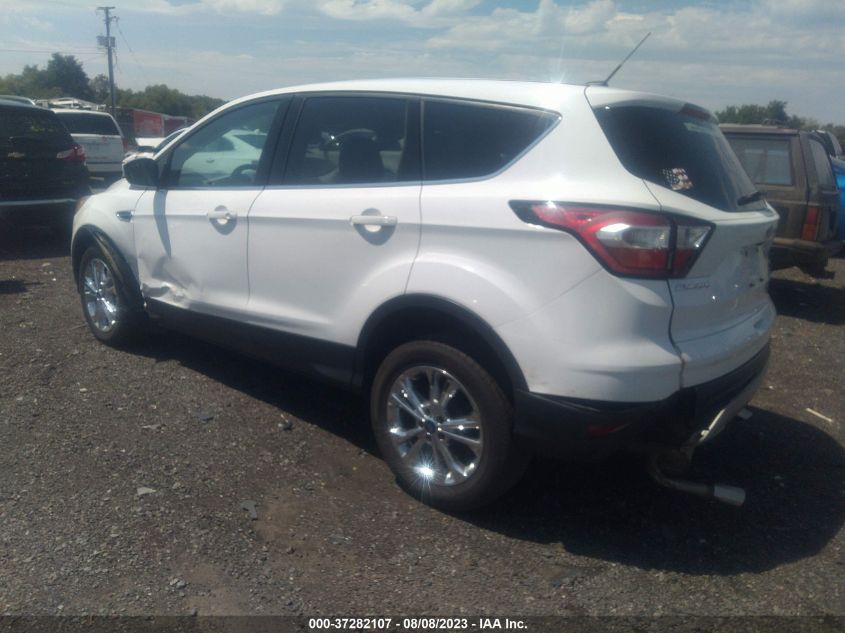 2017 FORD ESCAPE SE - 1FMCU9G97HUE13334