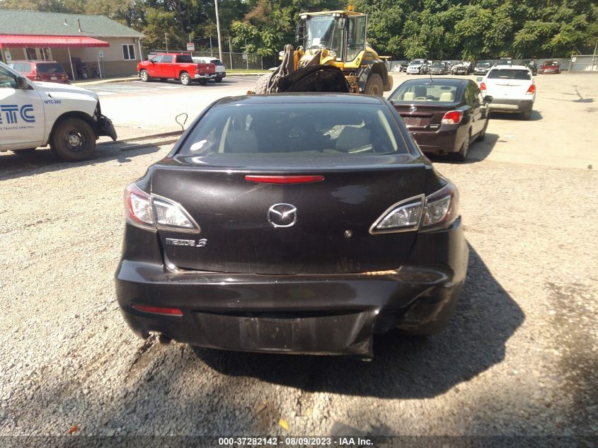 2013 MAZDA MAZDA3 I SV - JM1BL1TG4D1743047