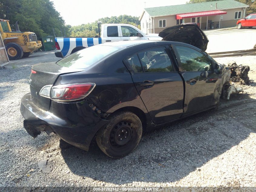 2013 MAZDA MAZDA3 I SV - JM1BL1TG4D1743047
