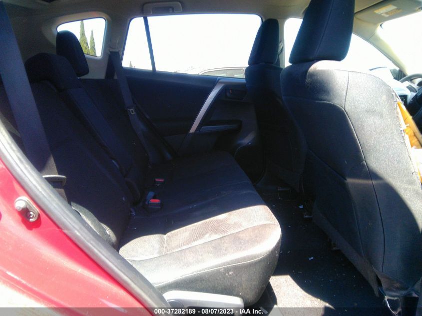 2018 TOYOTA RAV4 LE - JTMZFREV8JD113459