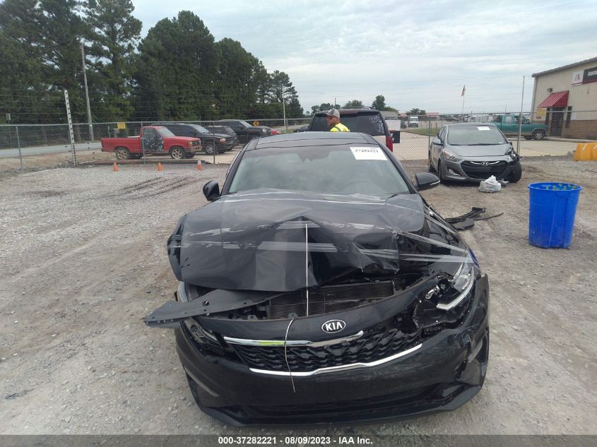 2019 KIA OPTIMA S - 5XXGT4L34KG352194