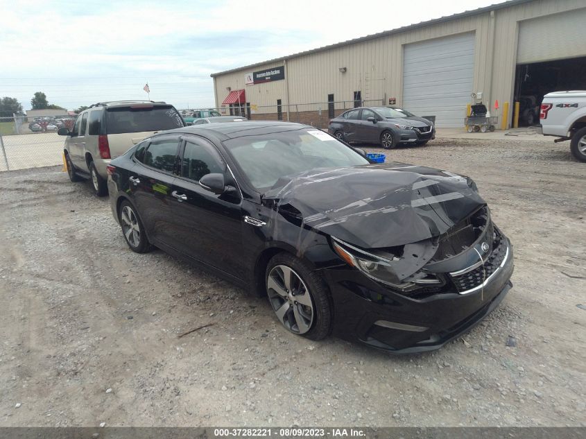 2019 KIA OPTIMA S - 5XXGT4L34KG352194