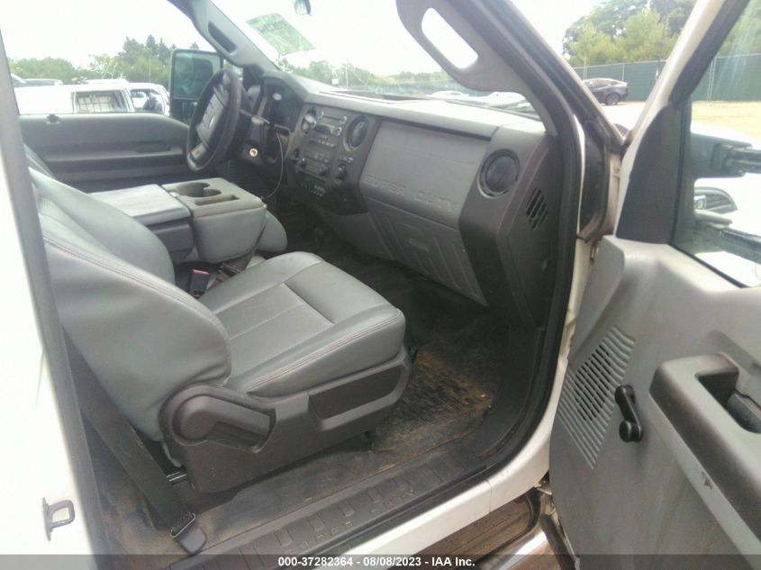 2014 FORD F-250 XL - 1FTBF2B6XEEB17180