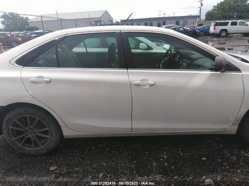 2017 TOYOTA CAMRY SE - 4T1BF1FK0HU810119