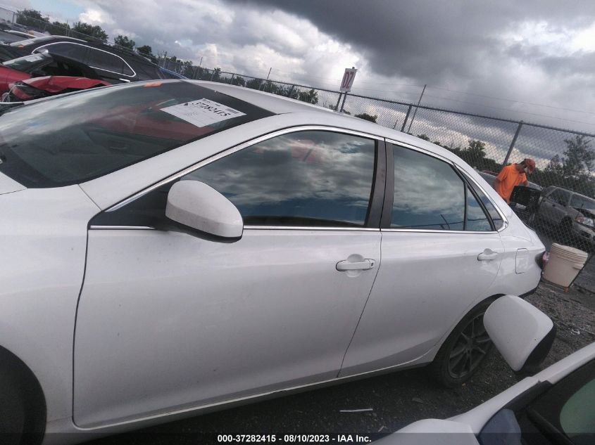 2017 TOYOTA CAMRY SE - 4T1BF1FK0HU810119