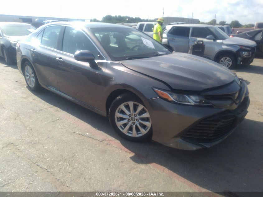2018 TOYOTA CAMRY LE/SE/XLE/L - 4T1B11HK0JU593172