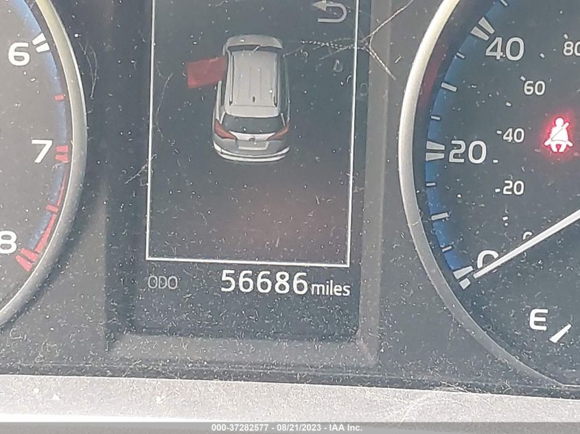 2018 TOYOTA RAV4 LE - JTMBFREV2JJ197135