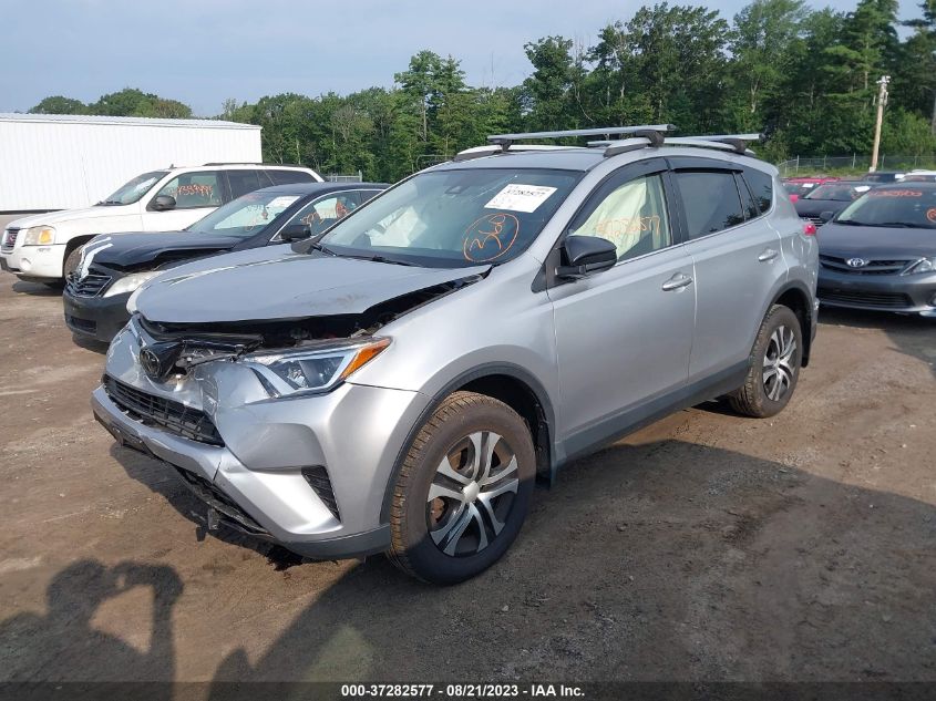2018 TOYOTA RAV4 LE - JTMBFREV2JJ197135