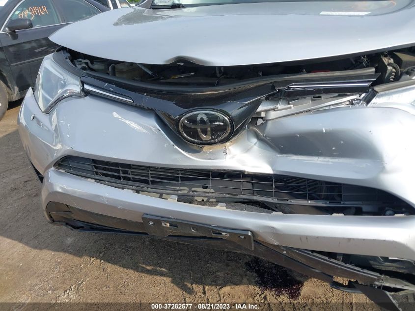 2018 TOYOTA RAV4 LE - JTMBFREV2JJ197135