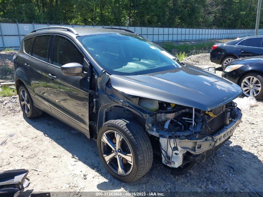 2017 FORD ESCAPE SE - 1FMCU0GD2HUC92647