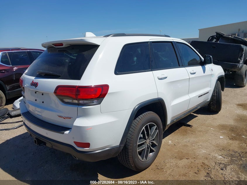 VIN 1C4RJFLG7HC821722 2017 JEEP GRAND CHEROKEE TRAILHAWK