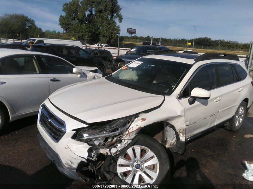 2018 SUBARU OUTBACK PREMIUM - 4S4BSADC5J3331083